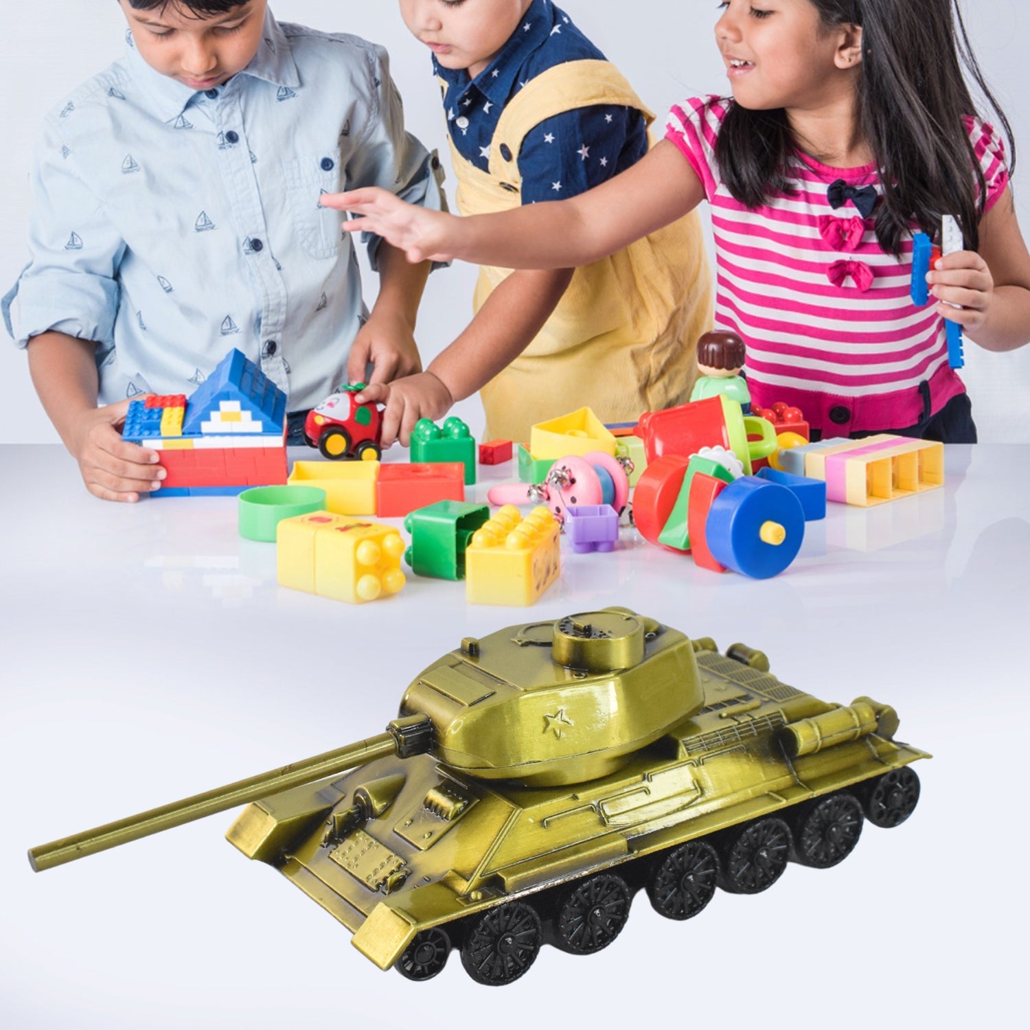 Retro Iron Art Tank Model, Nostalgia Tank Crafts Home Decor Ornament, Desktop Decorations for Office Living Room Children's Room Gift (Metal) Retro Iron Art Tank Model, Nostalgia Tank Crafts Home Decor Ornament, Desktop Decorations for Office Living Room Children's Room Gift (Metal)